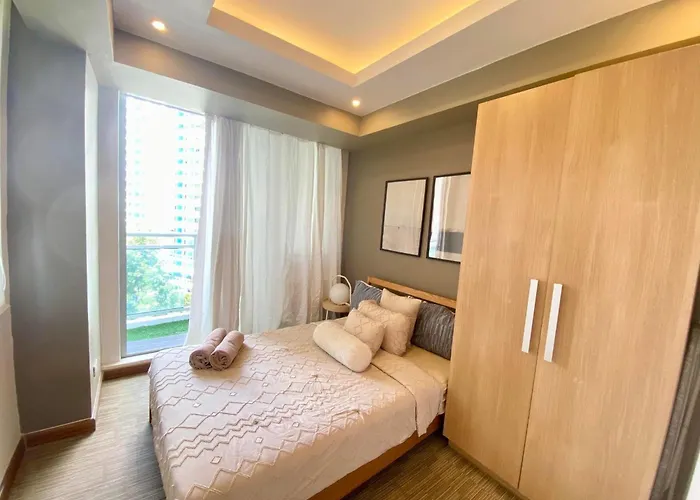 Leisure Escape Staycation Azure * Manila